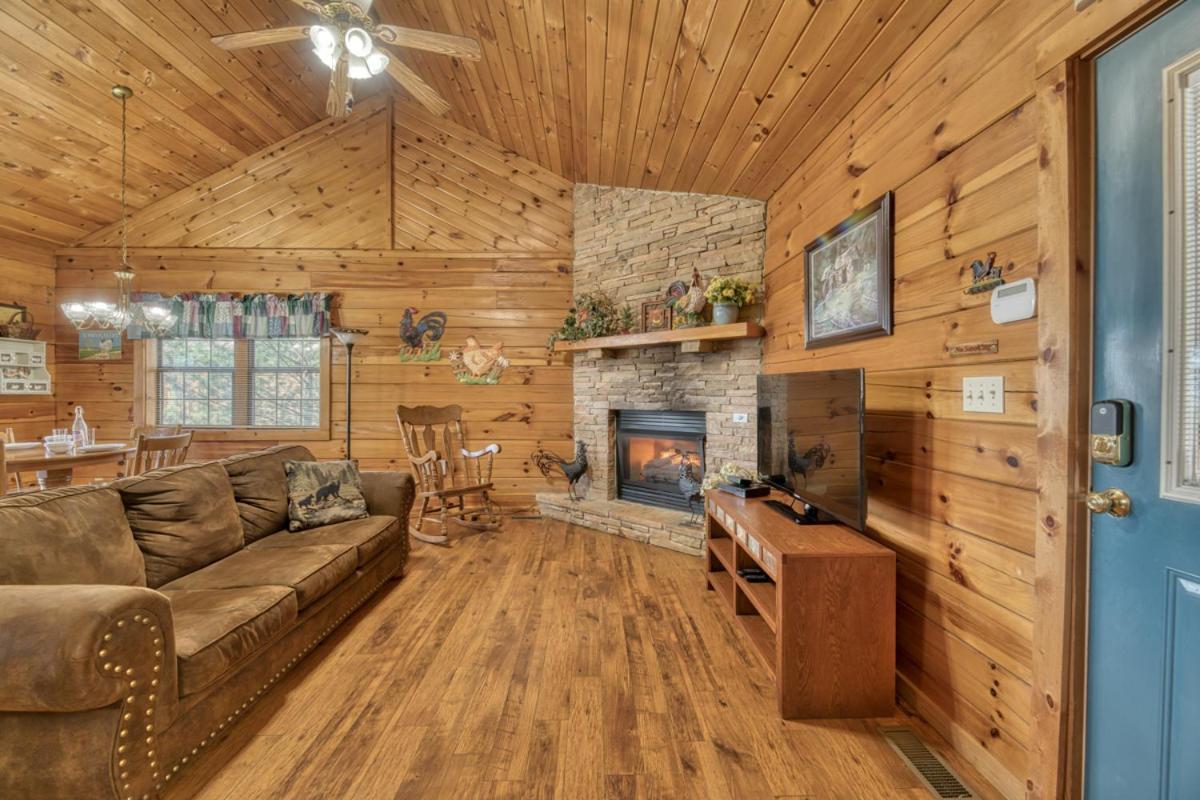 Villa A Hen House à Pigeon Forge Extérieur photo