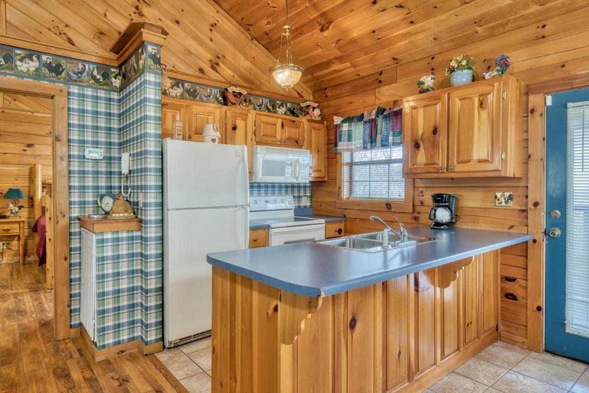 Villa A Hen House à Pigeon Forge Extérieur photo