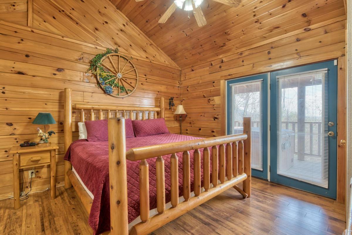 Villa A Hen House à Pigeon Forge Extérieur photo